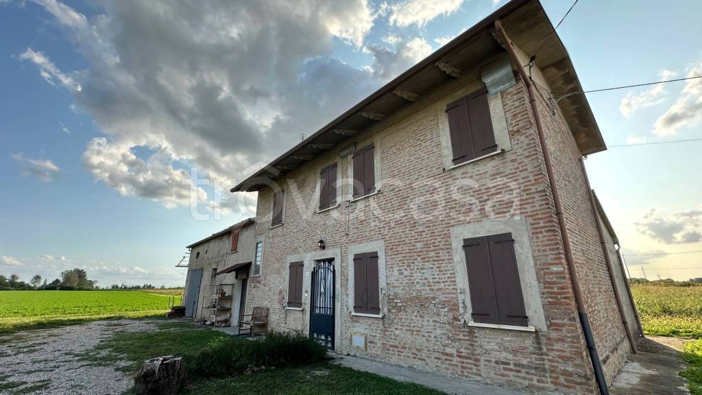 casa indipendente in vendita a Ferrara in zona Porotto / Cassana