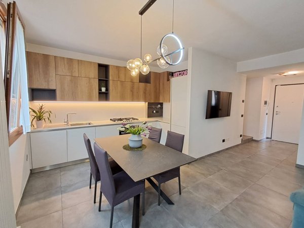 casa indipendente in vendita a Ferrara