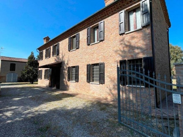 casa indipendente in vendita a Ferrara in zona Porotto / Cassana