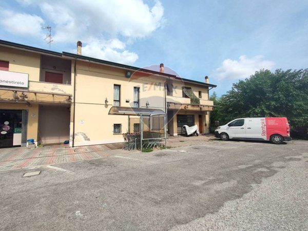 casa indipendente in vendita a Ferrara in zona Monestirolo