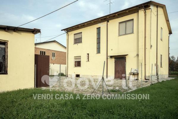 casa indipendente in vendita a Ferrara in zona Cona