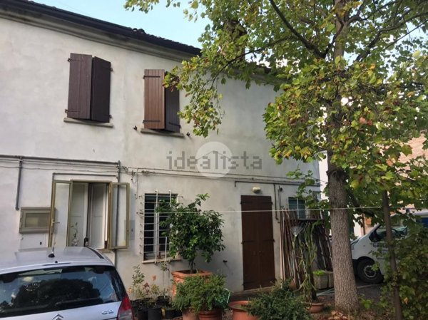 casa semindipendente in vendita a Ferrara in zona Porotto / Cassana