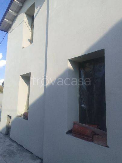 casa indipendente in vendita a Ferrara