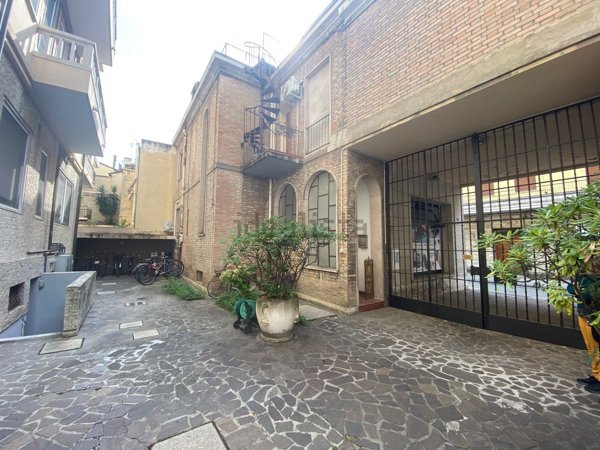 appartamento in vendita a Ferrara in zona Centro Storico