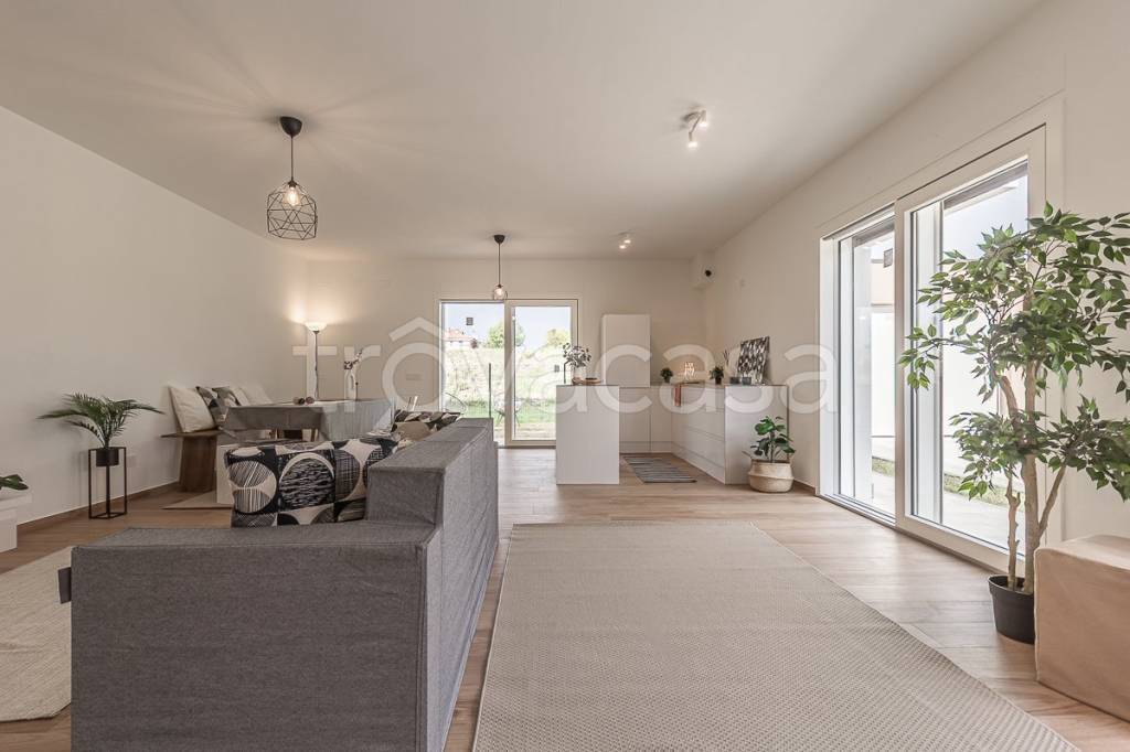 casa indipendente in vendita a Ferrara