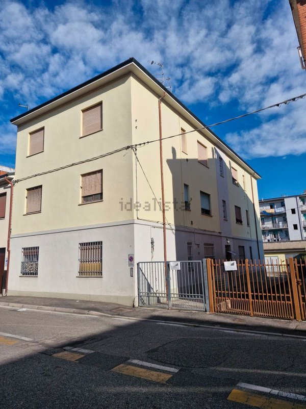 appartamento in vendita a Ferrara in zona Pontelagoscuro