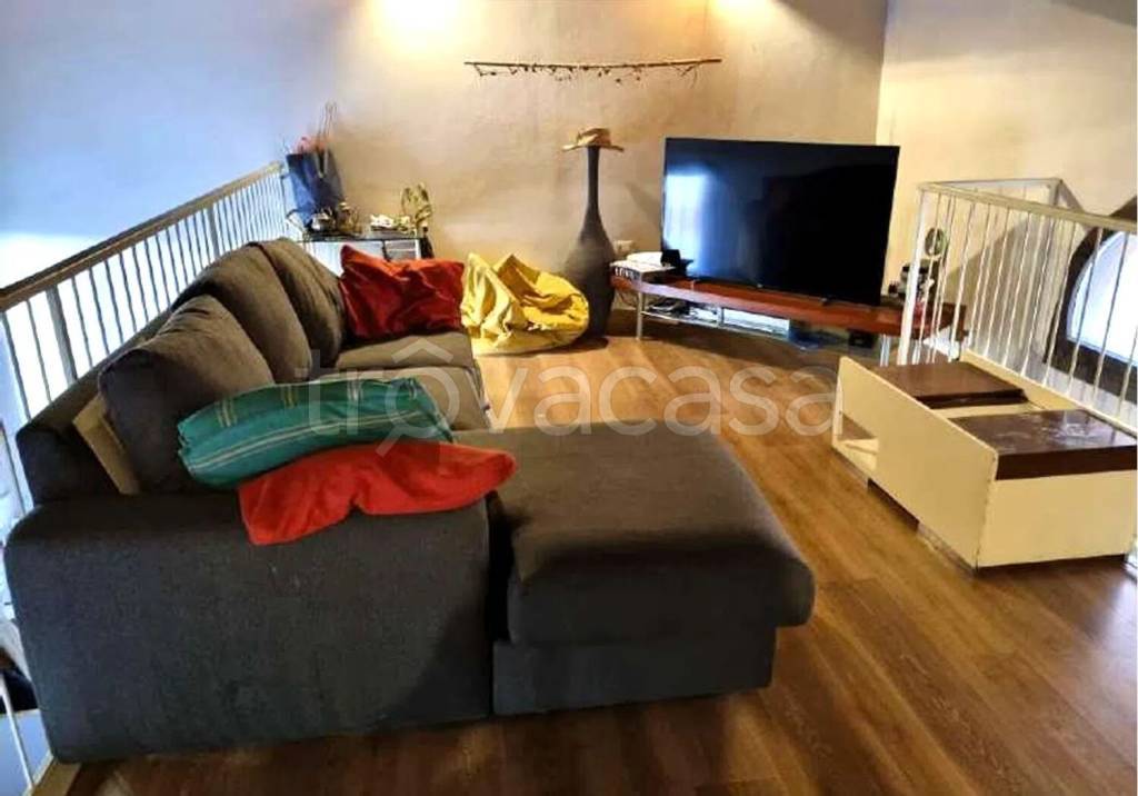 casa indipendente in vendita a Ferrara in zona Centro Storico