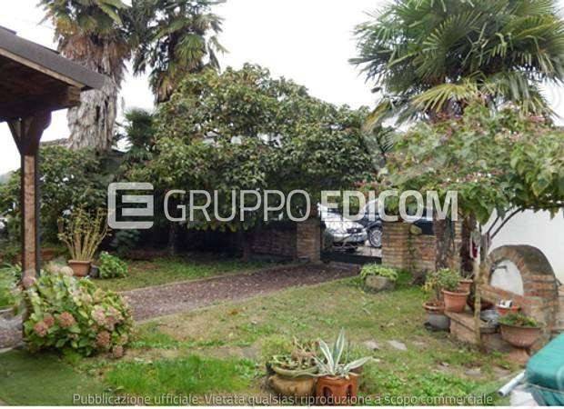 appartamento in vendita a Ferrara in zona Baura