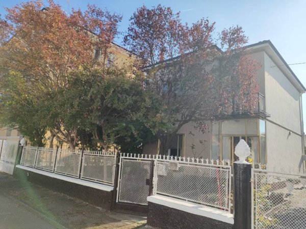 casa indipendente in vendita a Ferrara