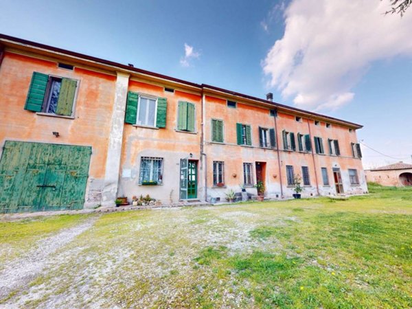 casa indipendente in vendita a Ferrara in zona Porotto / Cassana