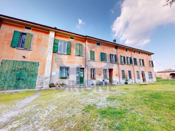 casa indipendente in vendita a Ferrara in zona Porotto / Cassana