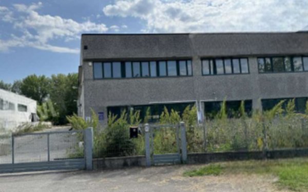 locale di sgombero in vendita a Ferrara in zona Porotto / Cassana