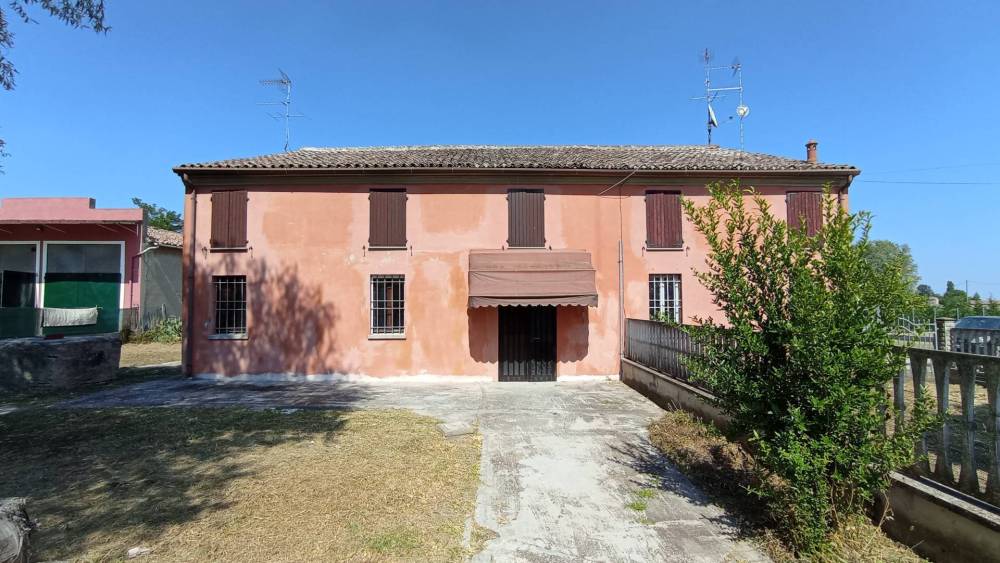 casa indipendente in vendita a Ferrara in zona Viconovo