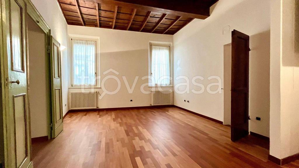 appartamento in vendita a Ferrara in zona Centro Storico