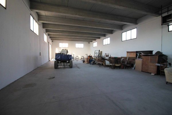 ufficio in vendita a Ferrara