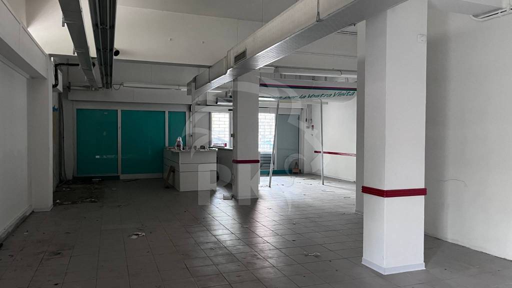 negozio in vendita a Ferrara