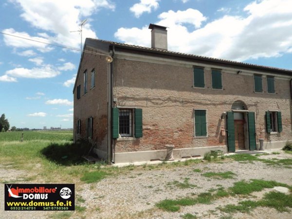 casa indipendente in vendita a Ferrara in zona Chiesuol del Fosso