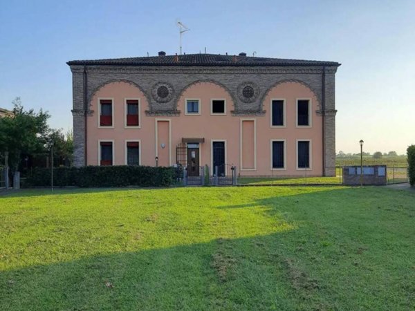 casa indipendente in vendita a Ferrara in zona Porotto / Cassana