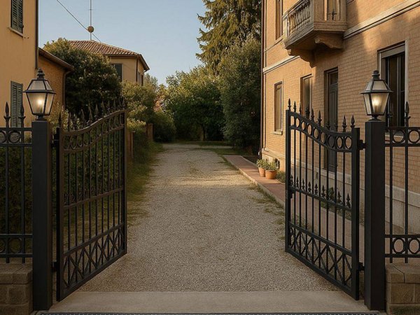 appartamento in vendita a Ferrara in zona Centro Storico