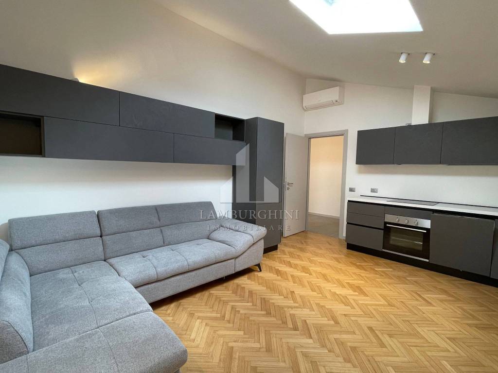 appartamento in vendita a Ferrara in zona Centro Storico