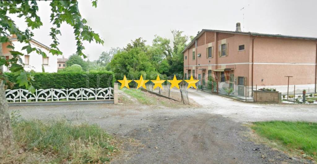 casa indipendente in vendita a Ferrara in zona Cona
