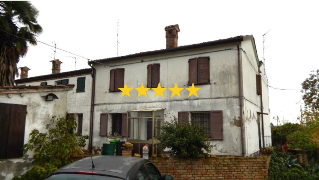 appartamento in vendita a Ferrara in zona Correggio