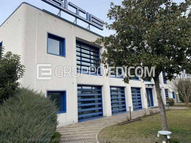 negozio in vendita a Ferrara