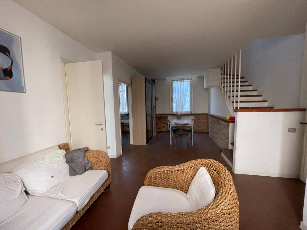 casa indipendente in vendita a Ferrara in zona Centro Storico