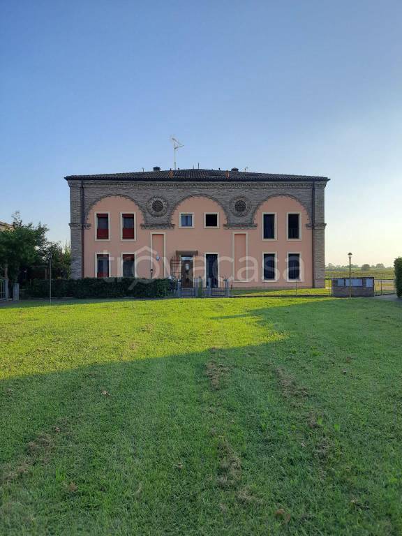 casa indipendente in vendita a Ferrara in zona Porotto / Cassana