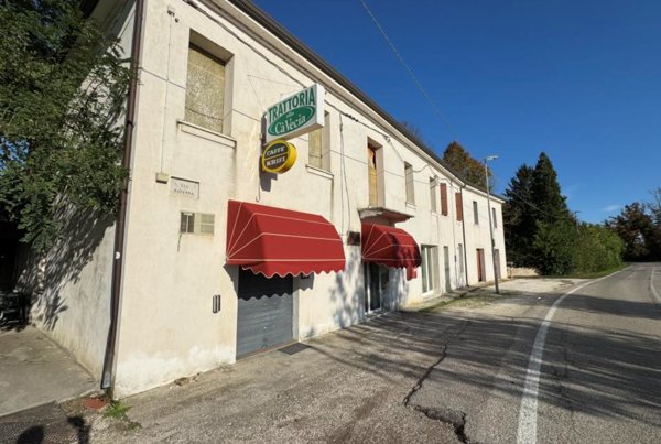 negozio in vendita a Ferrara in zona Fossanova San Marco