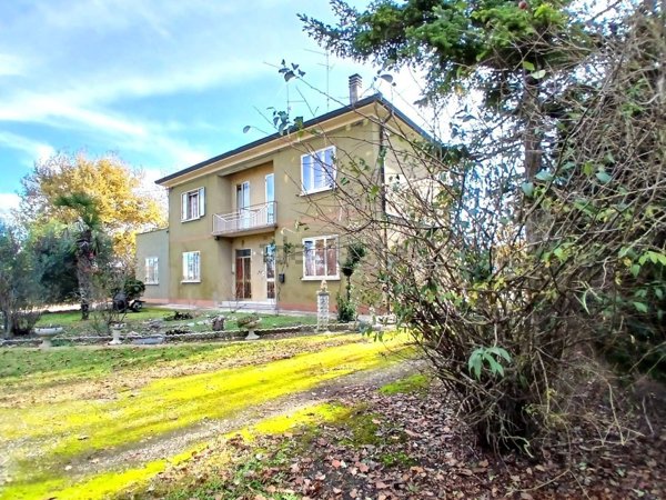 casa indipendente in vendita a Ferrara in zona San Bartolomeo in Bosco