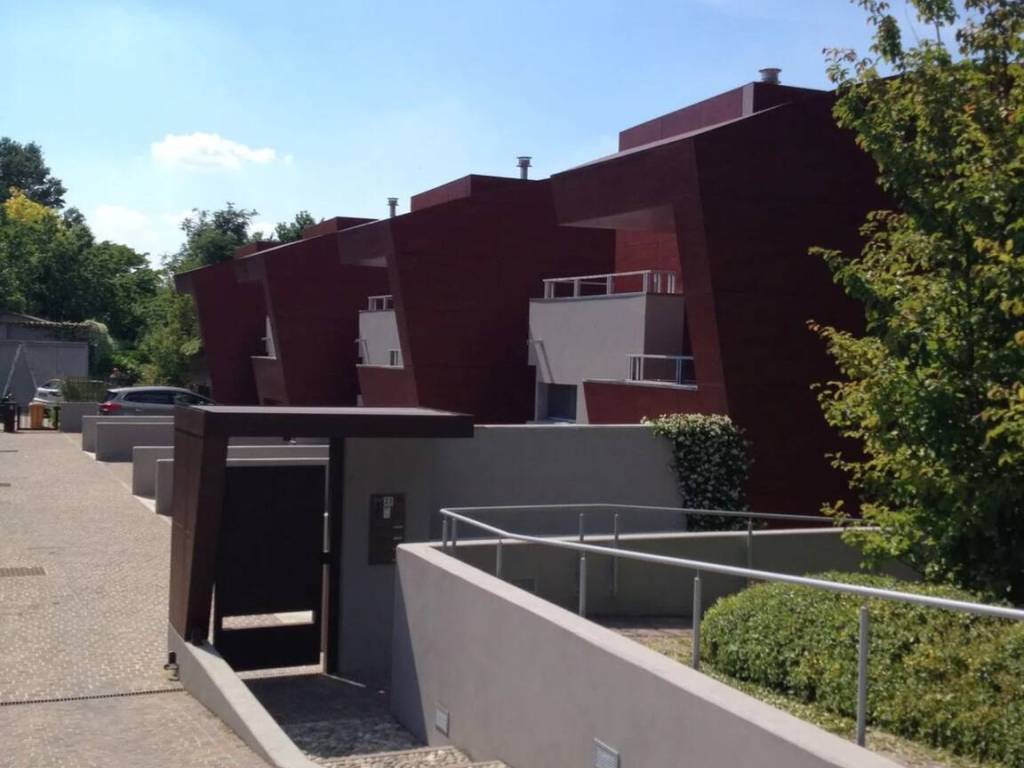 casa indipendente in vendita a Ferrara