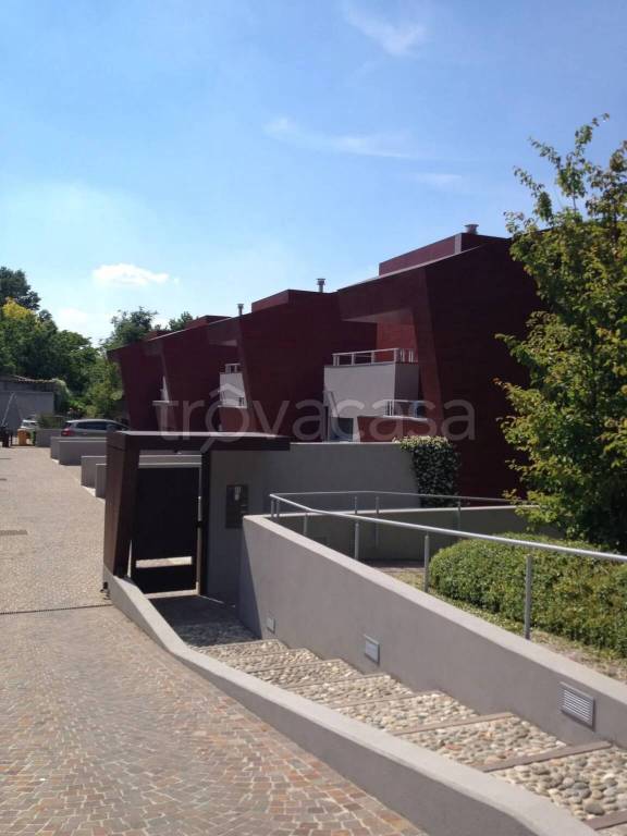 casa indipendente in vendita a Ferrara