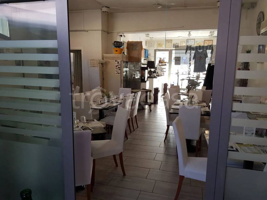 negozio in vendita a Ferrara