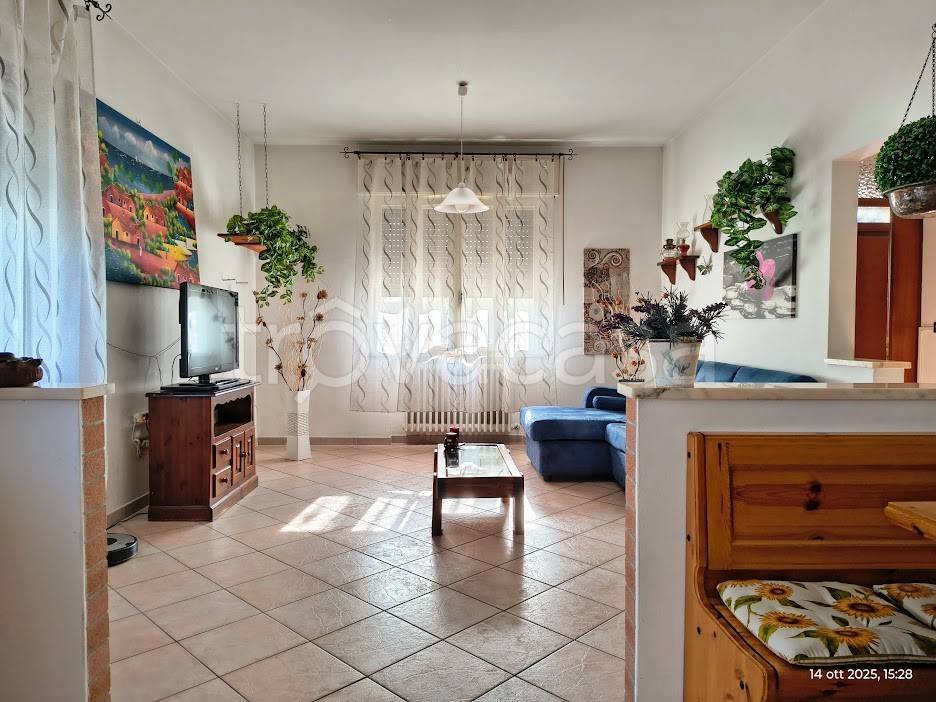 casa indipendente in vendita a Ferrara in zona Torre Della Fossa