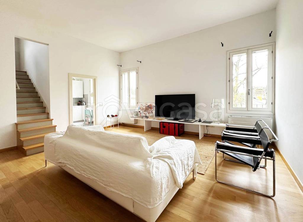 appartamento in vendita a Ferrara in zona Centro Storico