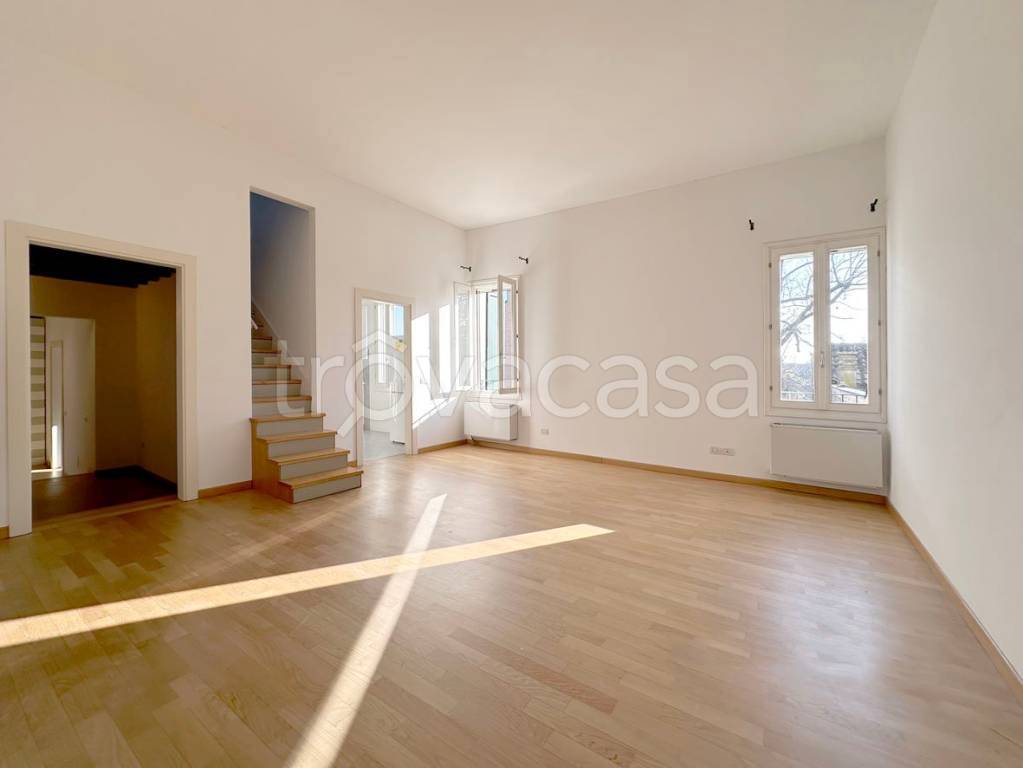 appartamento in vendita a Ferrara in zona Centro Storico