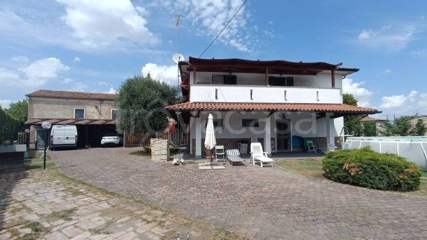 appartamento in vendita a Ferrara in zona Montalbano