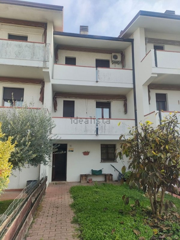 casa indipendente in vendita a Ferrara in zona San Martino