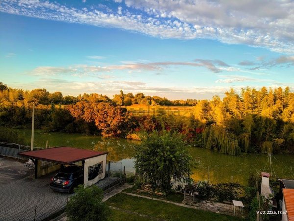 appartamento in vendita a Ferrara in zona Centro Storico