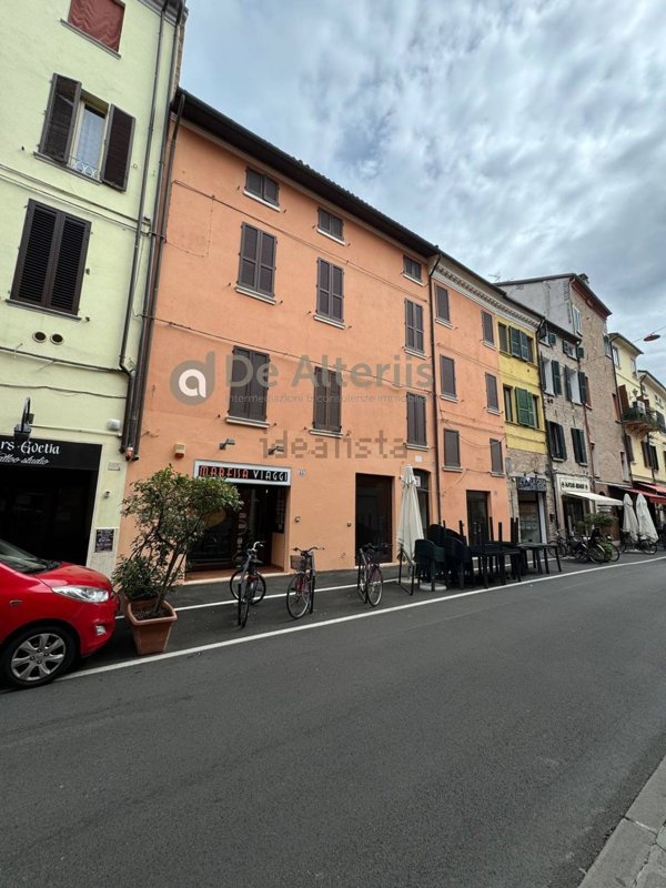 negozio in vendita a Ferrara in zona Centro Storico