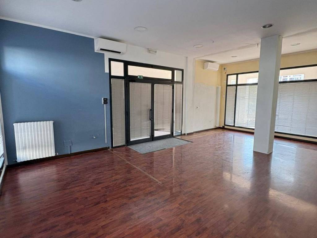 negozio in vendita a Ferrara