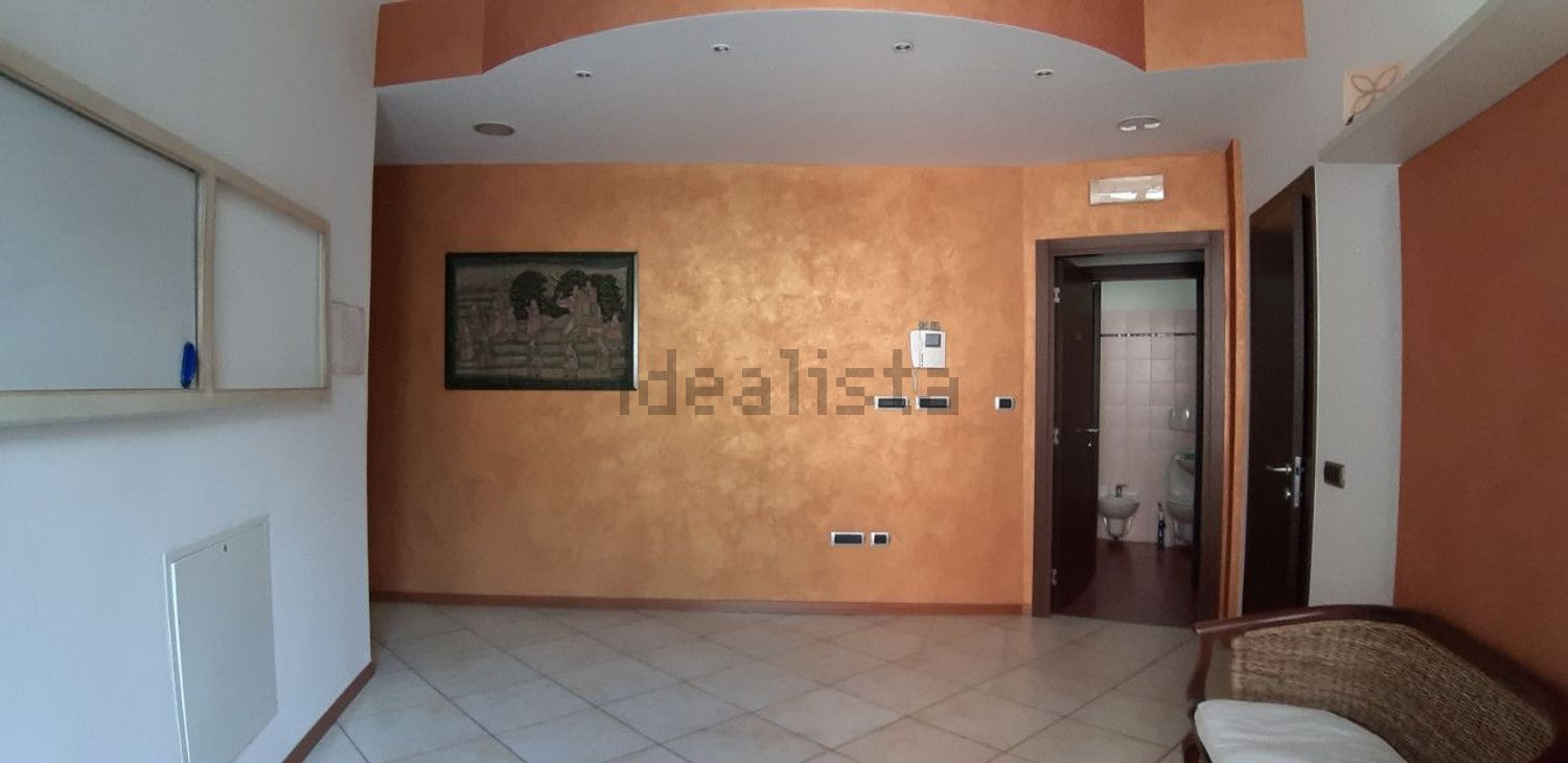 trivano in vendita a Ferrara