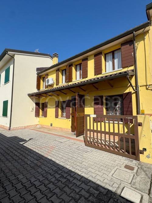 appartamento in vendita a Ferrara in zona San Bartolomeo in Bosco