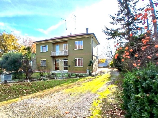 casa indipendente in vendita a Ferrara in zona San Martino