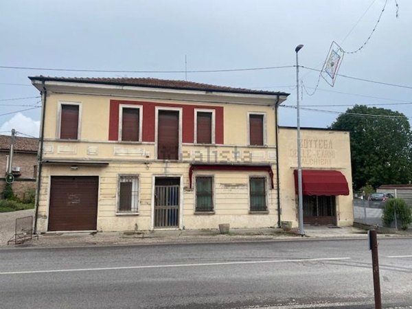 appartamento in vendita a Ferrara in zona Sant'Egidio / Gaibanella