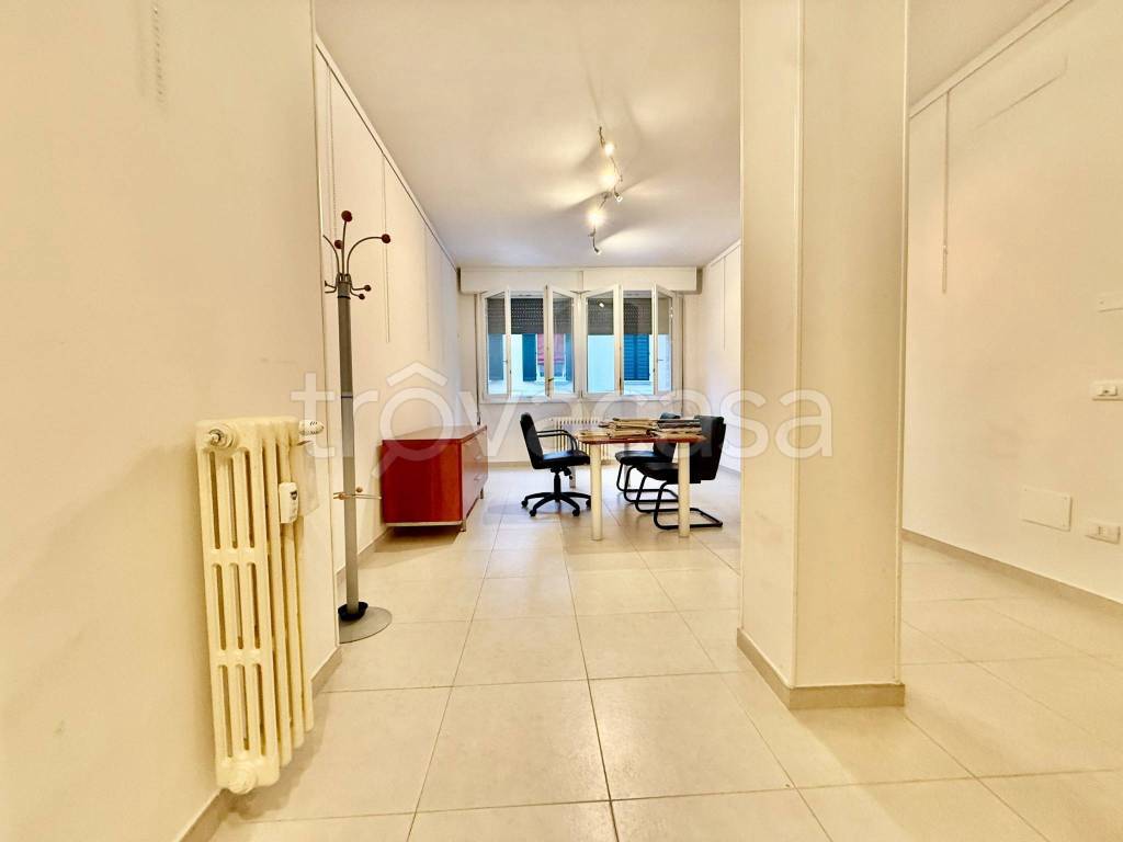 appartamento in vendita a Ferrara in zona Centro Storico