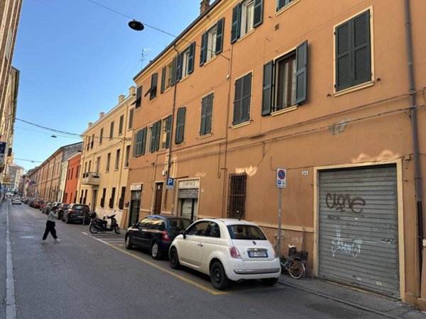 appartamento in vendita a Ferrara in zona Centro Storico