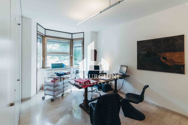 ufficio in vendita a Ferrara in zona Centro Storico