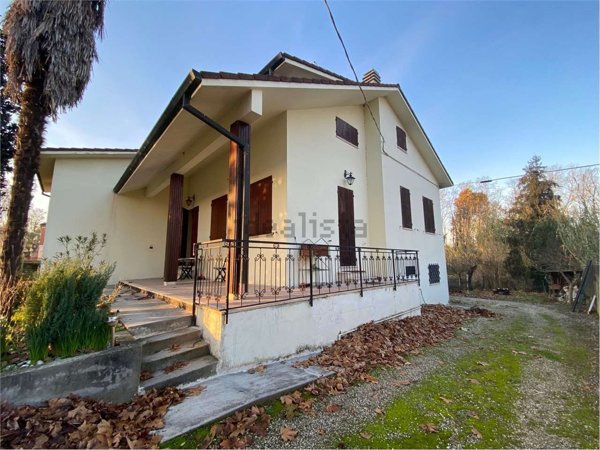 casa indipendente in vendita a Ferrara in zona Cona